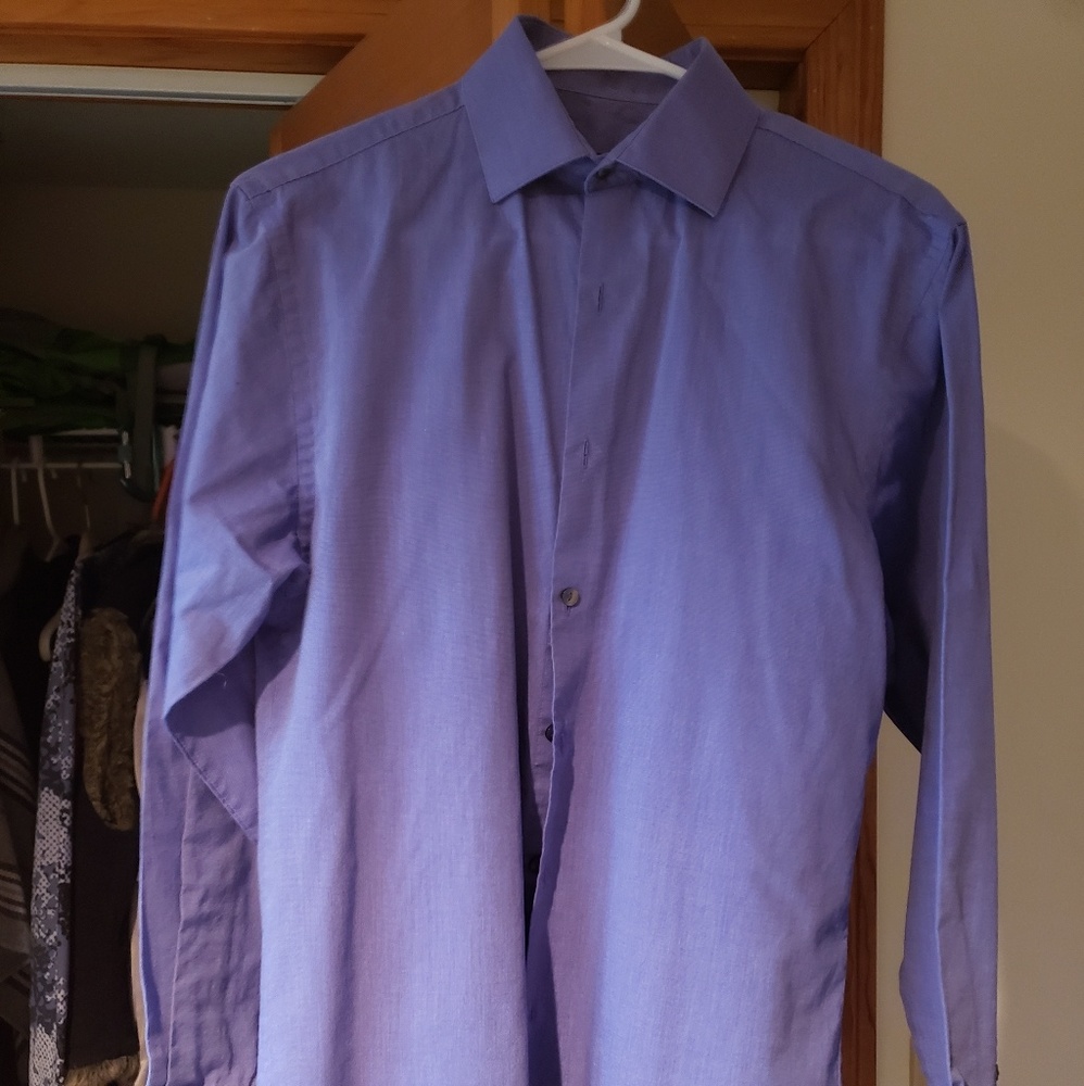 Men's purple Van Huesen long sleeve dress shirt.